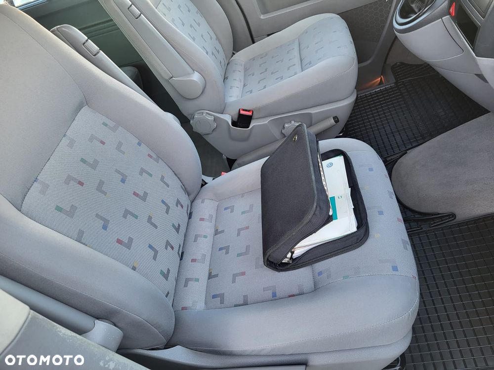 Volkswagen Caravelle L1 Trendline - 15