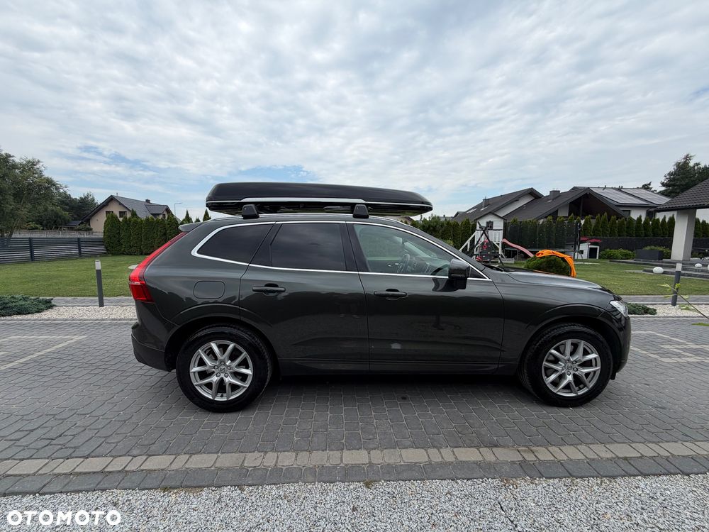 Volvo XC 60 D3 Momentum Pro - 10