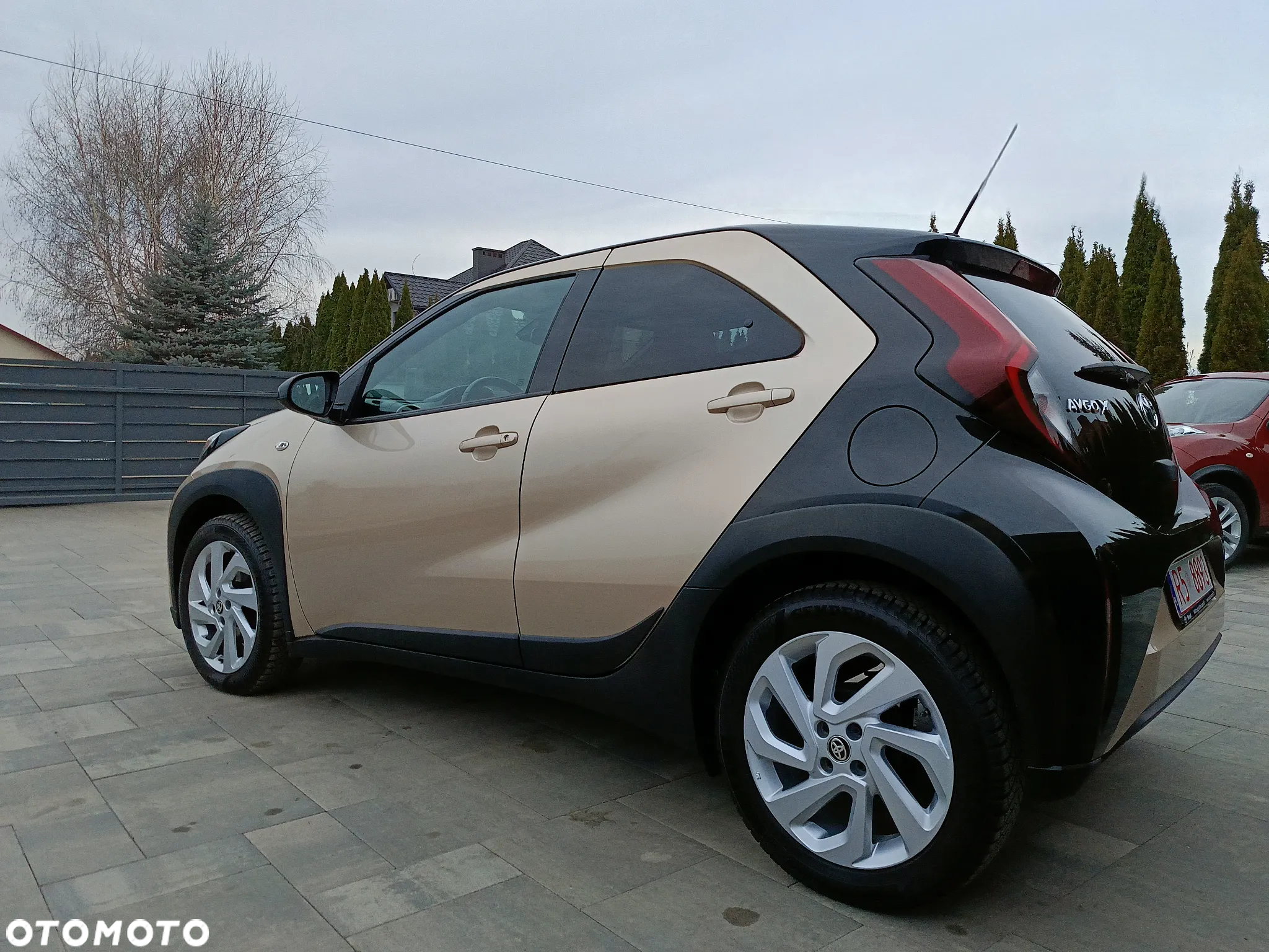 Toyota Aygo X 1.0 VVT-i Color Edition X-shift - 7