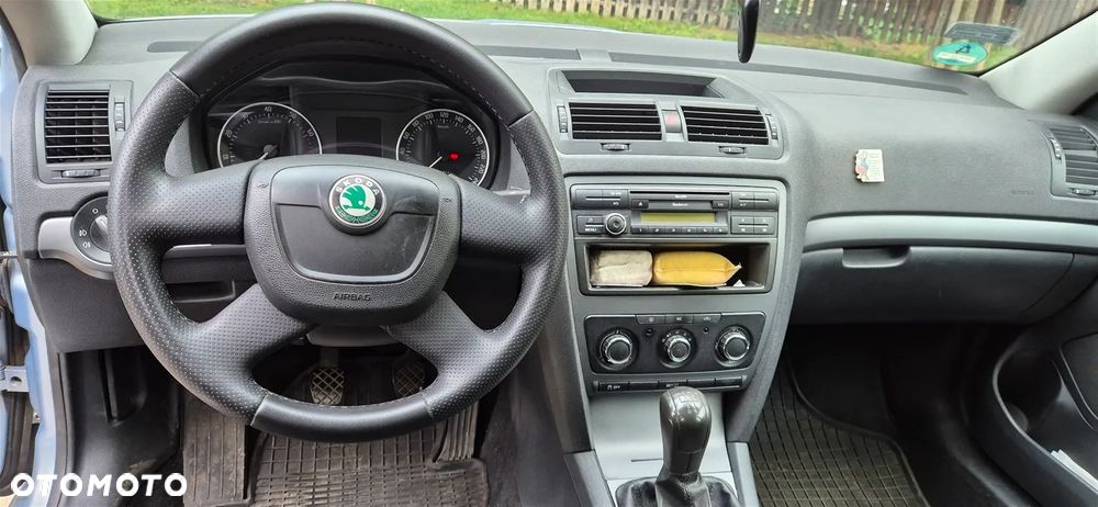 Skoda Octavia 1.6 Classic - 15