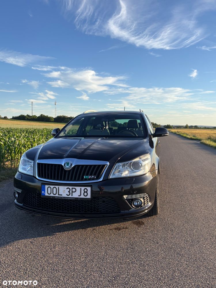 Skoda Octavia 2.0 TDI DPF RS DSG - 9