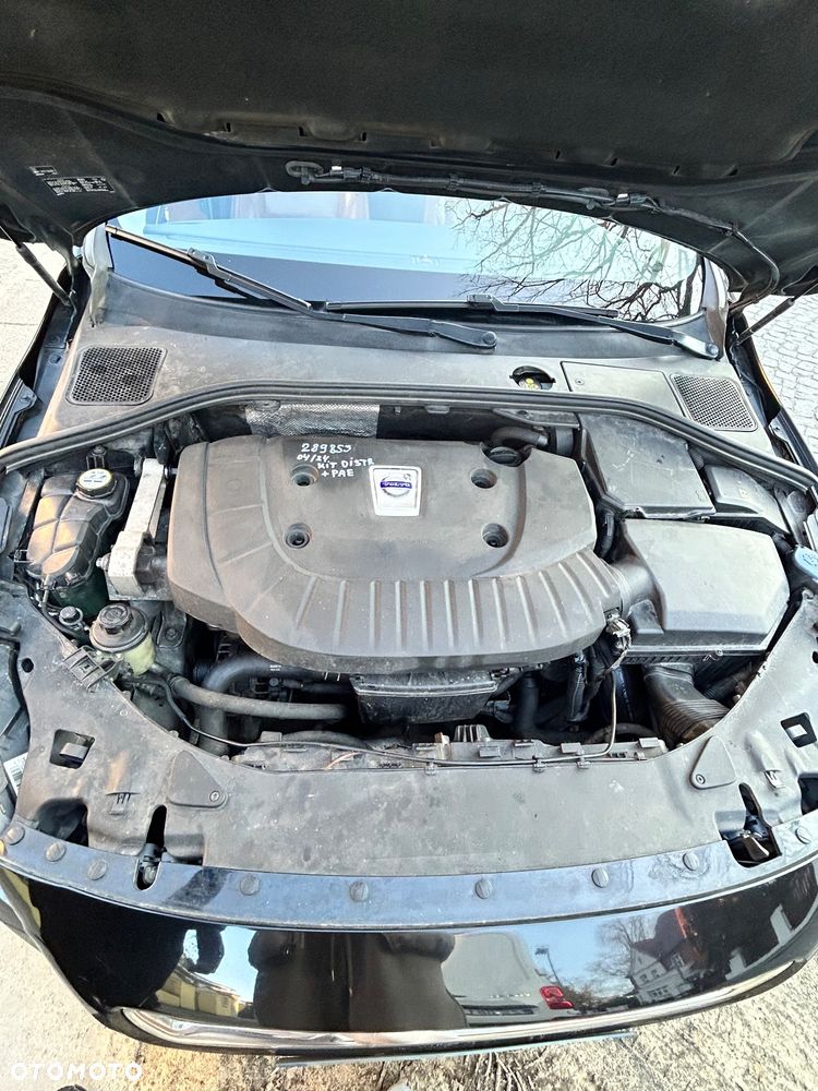Volvo V60 D3 Summum - 24
