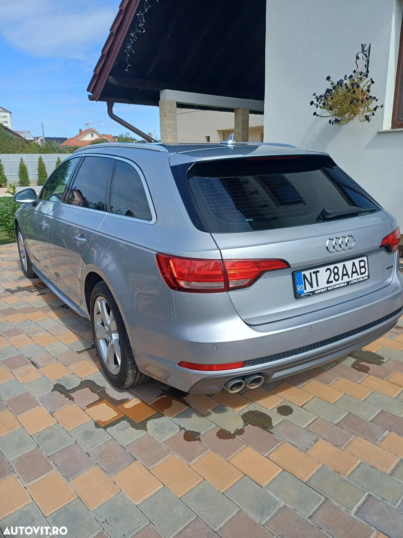 Audi A4 Avant 2.0 TDI quattro - 11