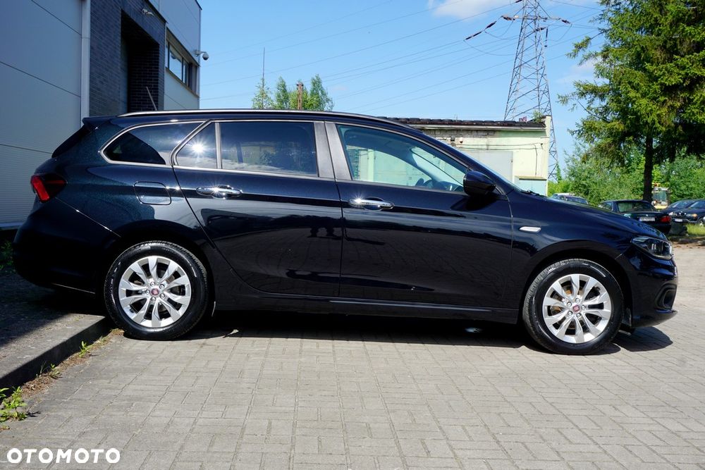 Fiat Tipo 1.4 16v Lounge EU6d - 13