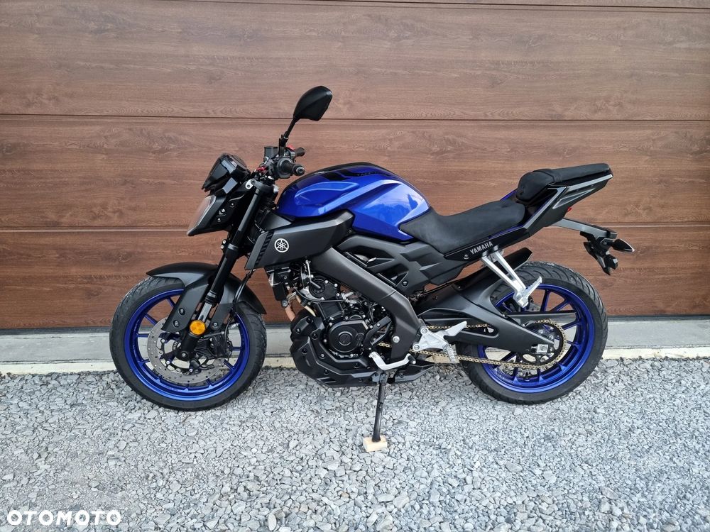 Yamaha MT - 17
