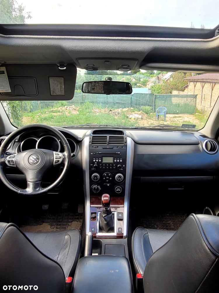 Suzuki Grand Vitara 1.9 DDiS Premium - 8