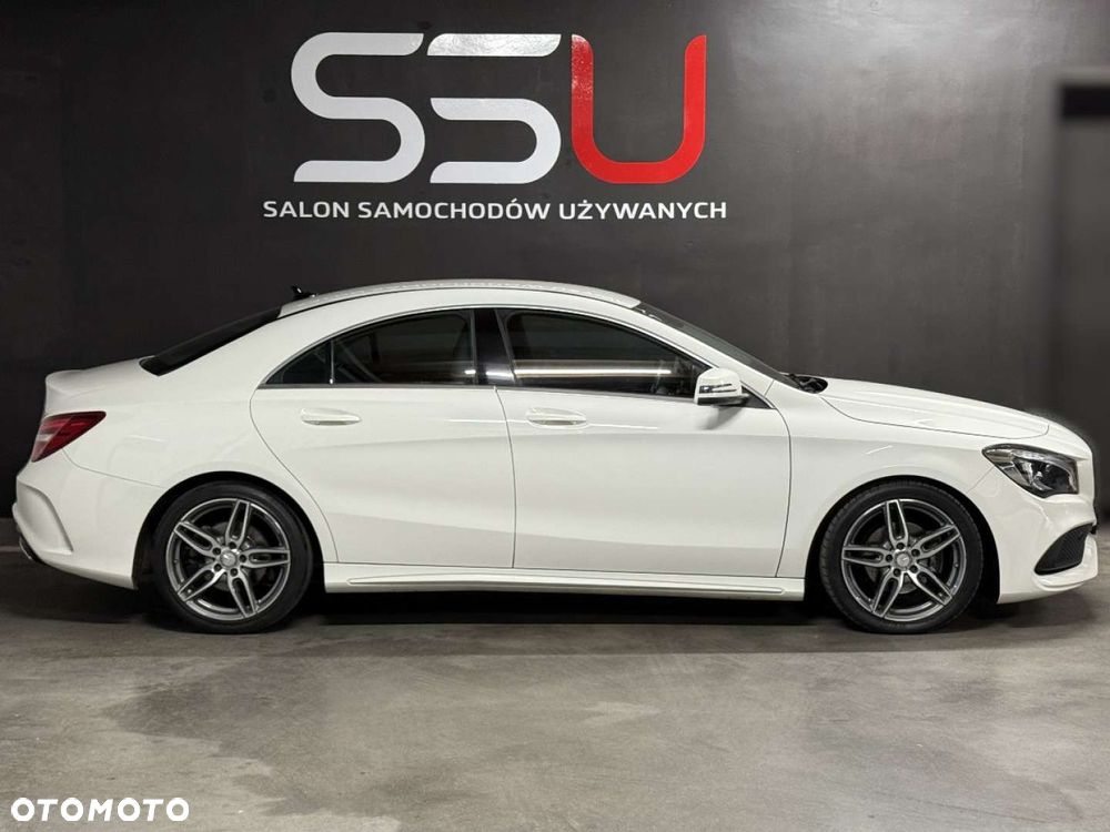 Mercedes-Benz CLA 200 7G-DCT AMG Line - 12