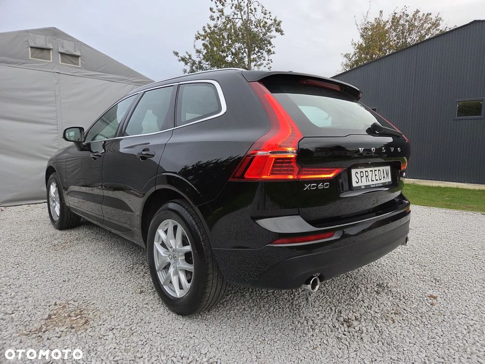 Volvo XC 60 T5 Geartronic Momentum Pro - 38