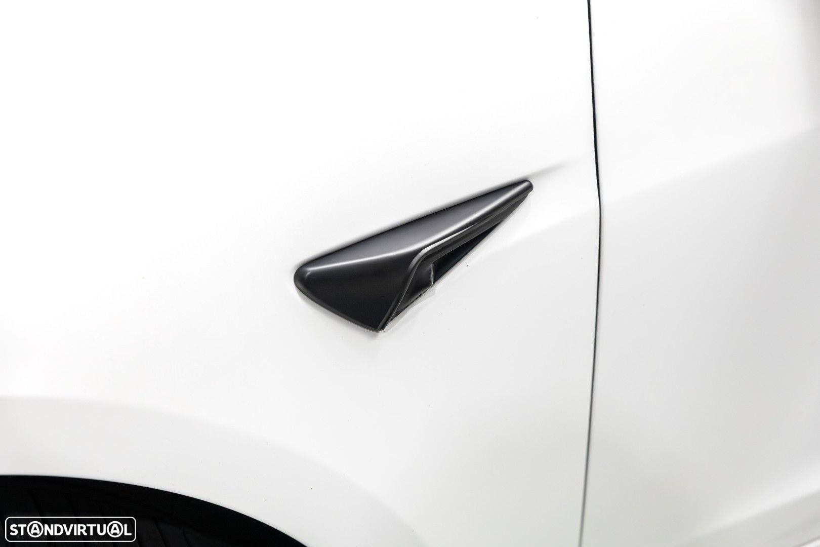 Tesla Model 3 Long-Range Dual Motor AWD - 15