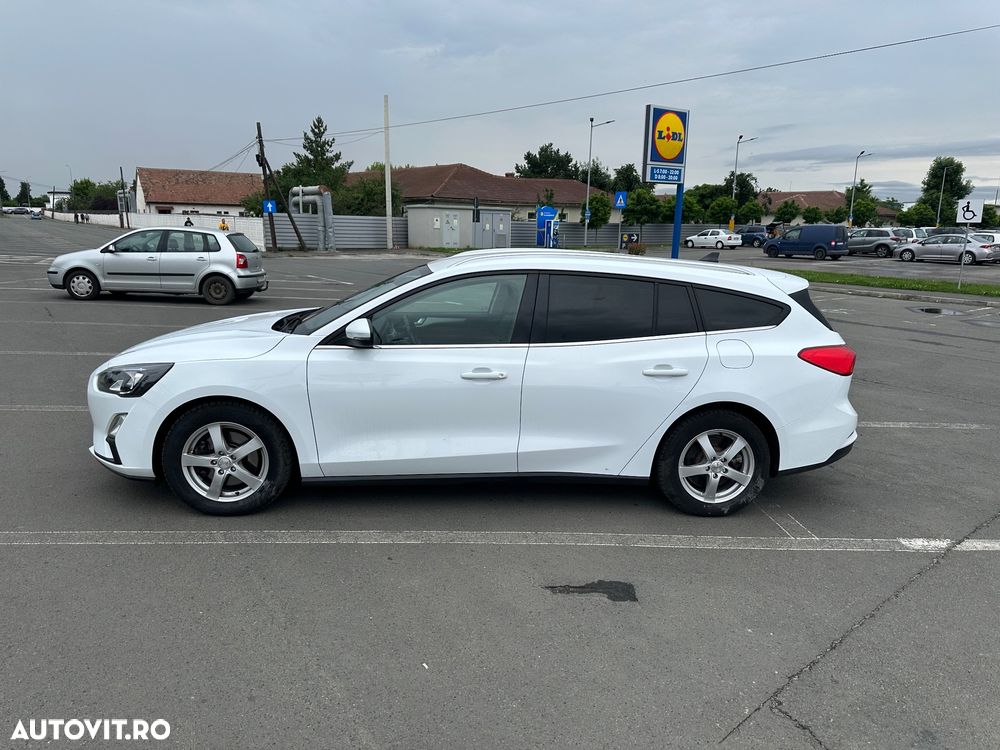 Ford Focus 1.5 EcoBlue Start-Stopp-System COOL&CONNECT - 3