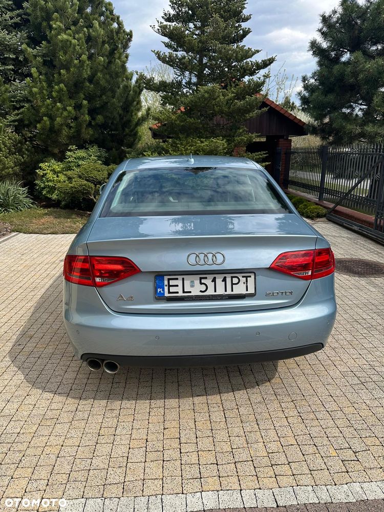 Audi A4 Limousine 2.0 TDI DPF Ambition - 3