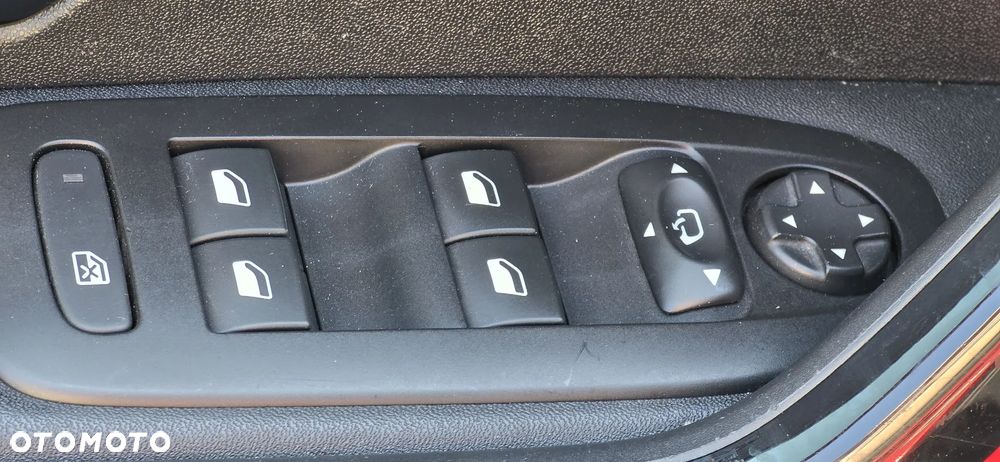 Peugeot 2008 PureTech 110 Stop&Start GT-Line Edition - 22