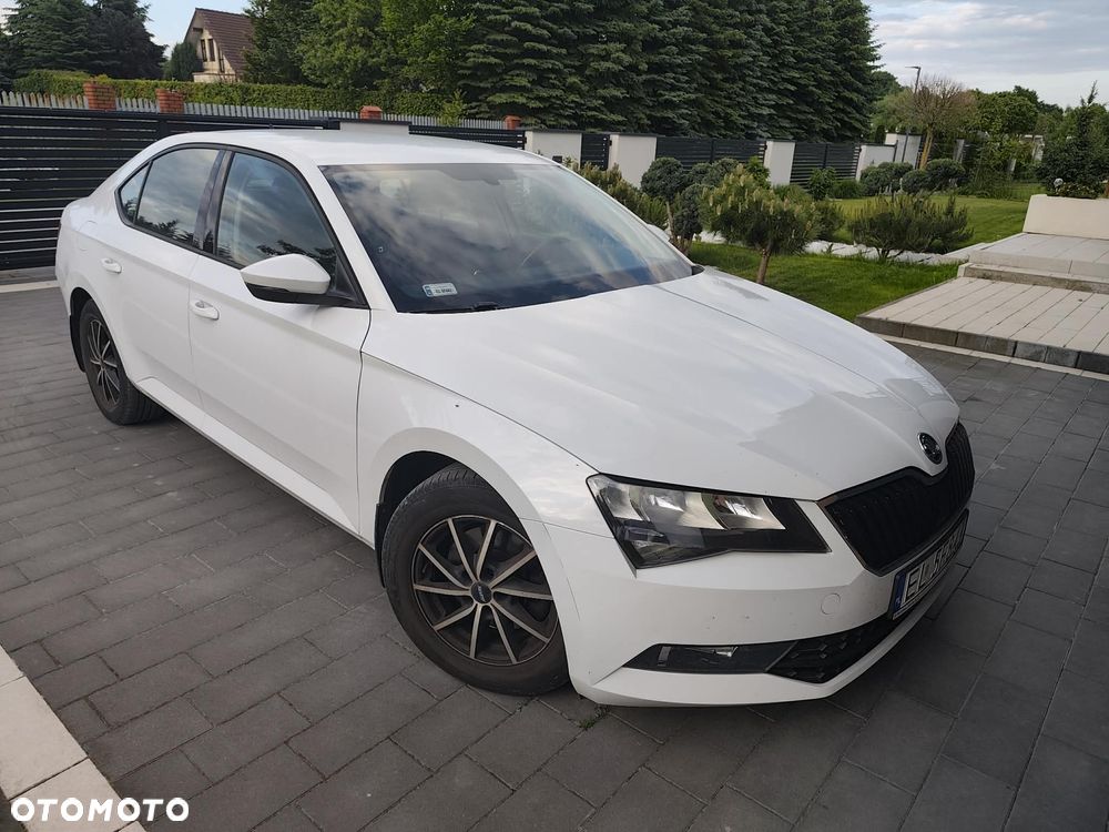 Skoda Superb 1.4 TSI ACT Ambition - 2