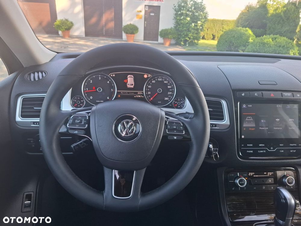 Volkswagen Touareg 3.0 V6 TDI Blue Motion DPF Automatik Exclusive - 27