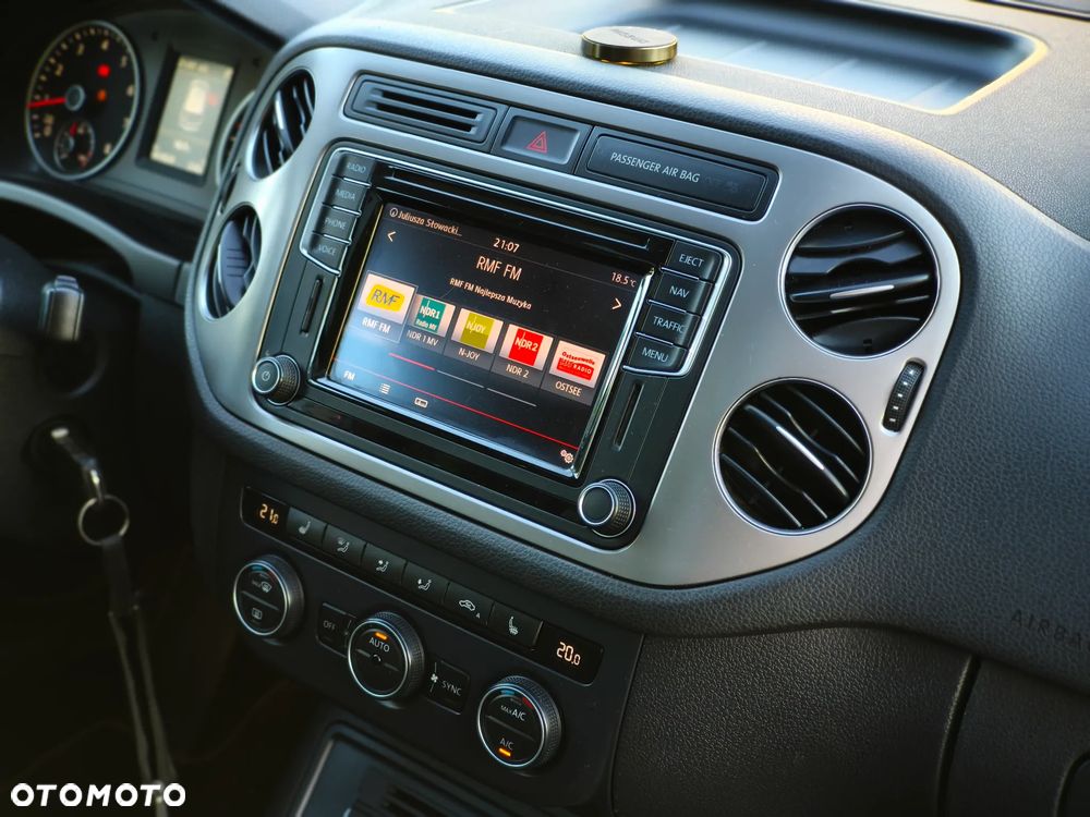 Volkswagen Tiguan - 20