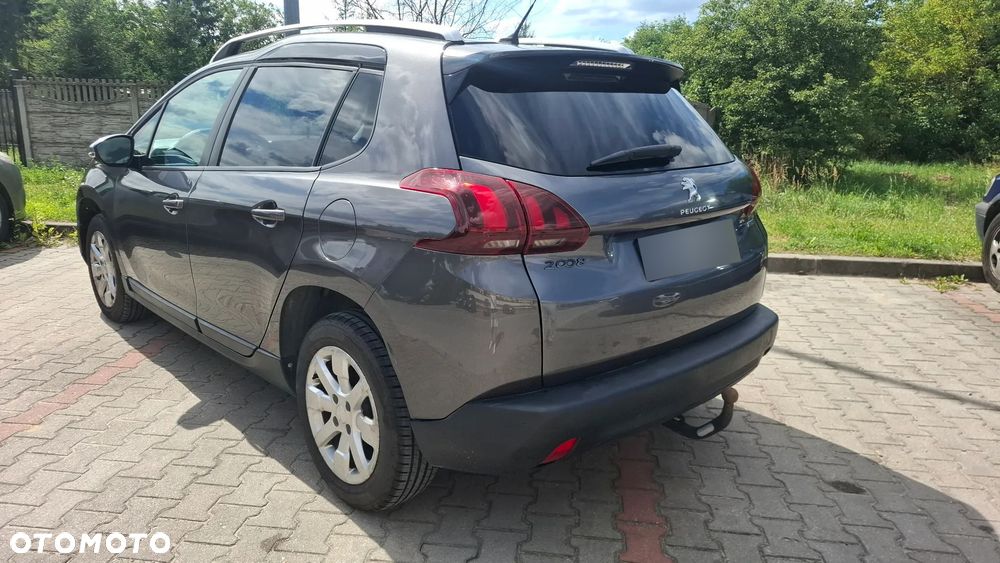 Peugeot 2008 1.2 Pure Tech Active S&S - 4