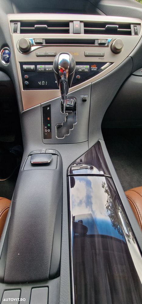 Lexus Seria RX 450h (hybrid) - 6