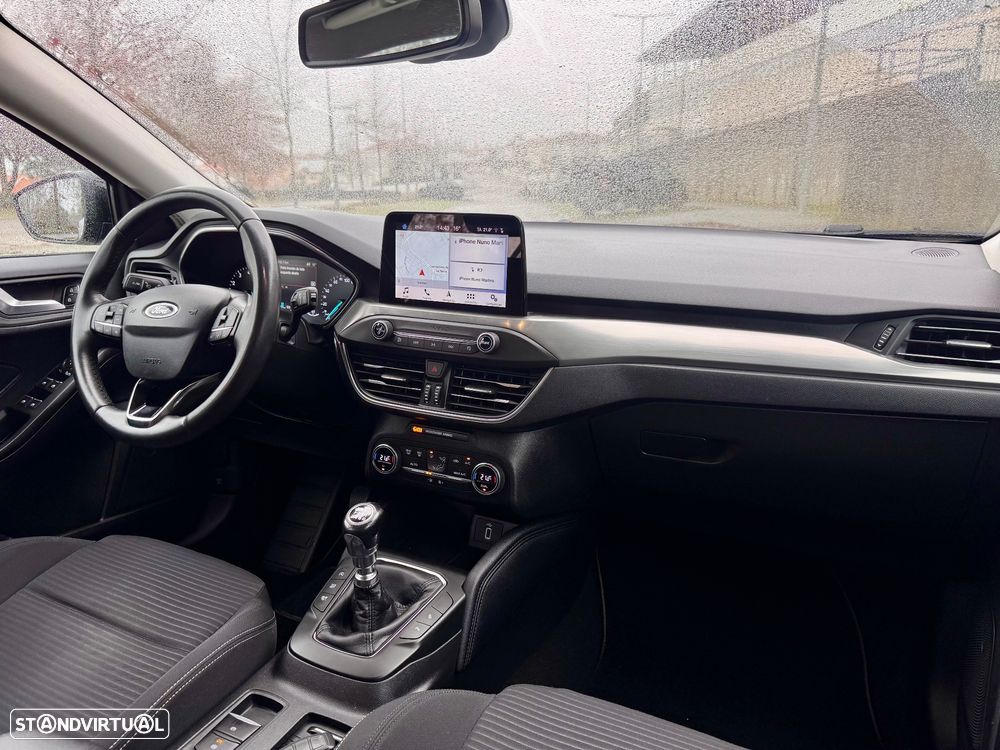 Ford Focus 1.0 EcoBoost Titanium - 18
