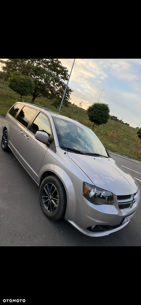 Dodge Grand Caravan 3.6 R/T - 2