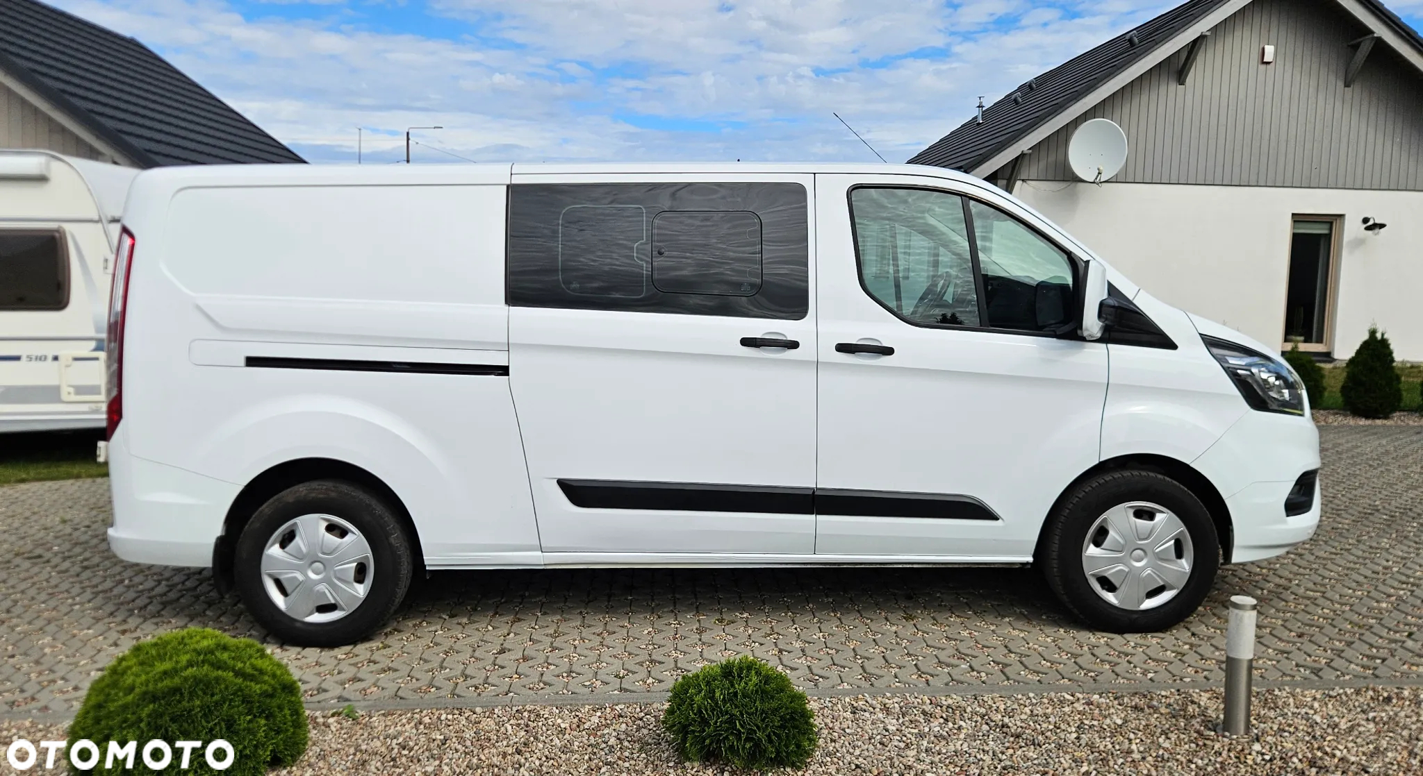 Ford Transit Custom 2.0d 170KM L2 Long 6 osobowy brygadówka bogate wyposażenie - 23