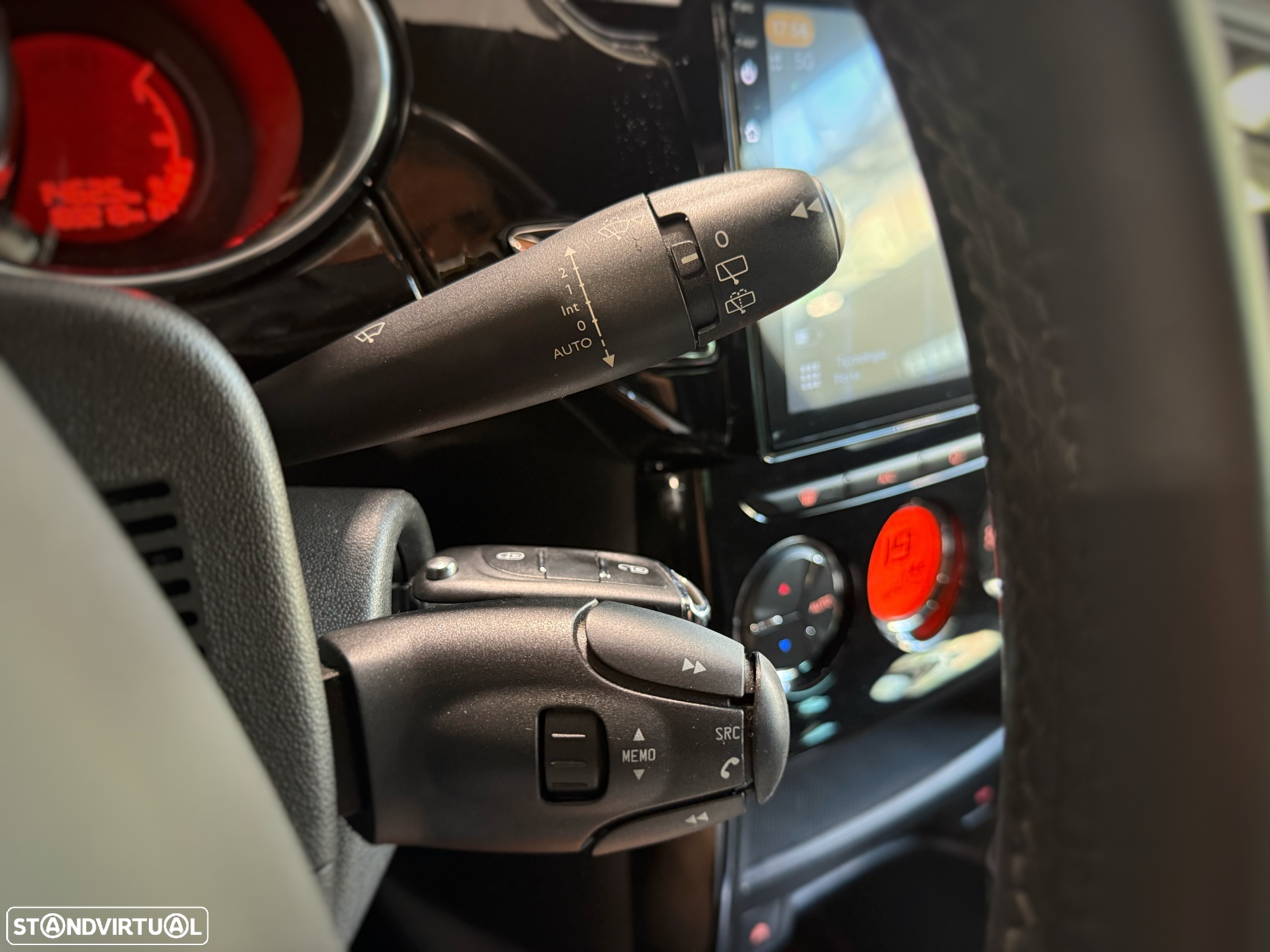 Citroën DS3 1.6 HDi Airdream Sport Chic - 11