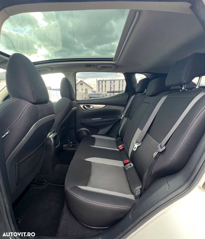 Nissan Qashqai 1.5 DCI TEKNA - 16