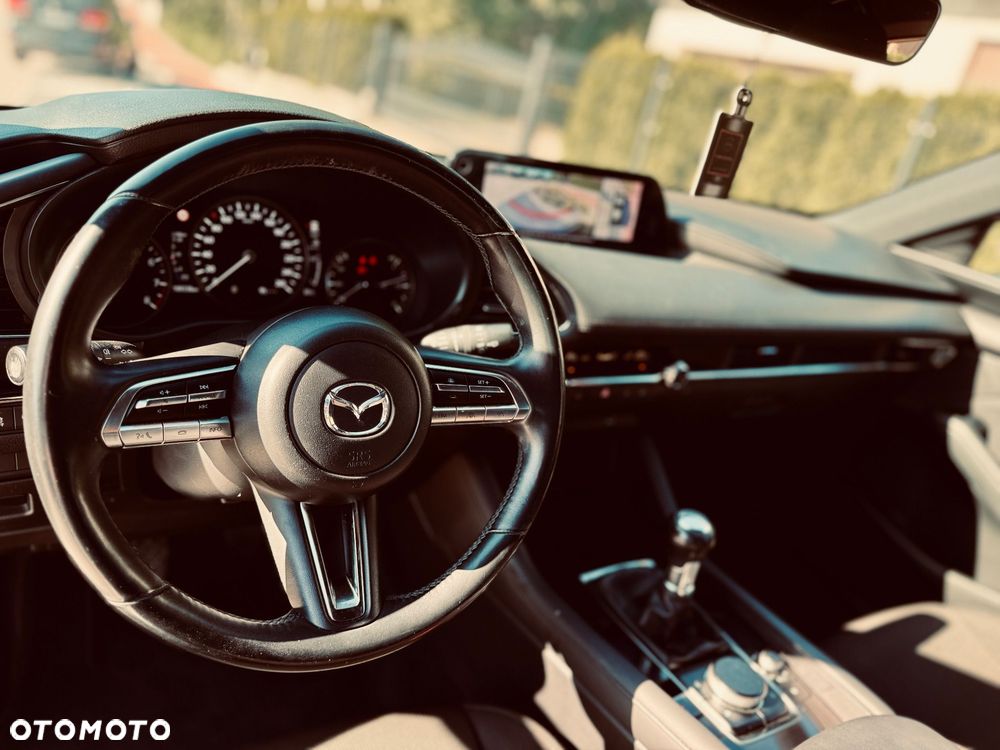 Mazda 3 - 7