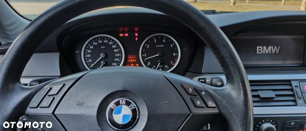 BMW Seria 5 - 27