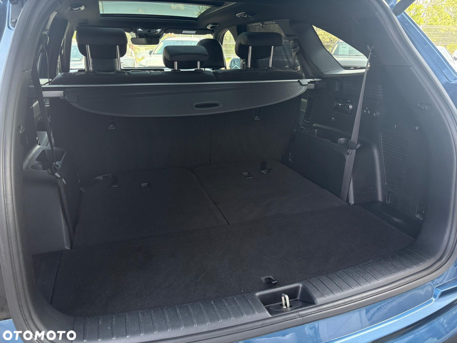 Kia Sorento - 9