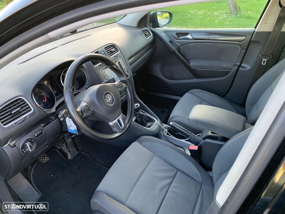 VW Golf 1.6 TDi Trendline BlueMotion - 7