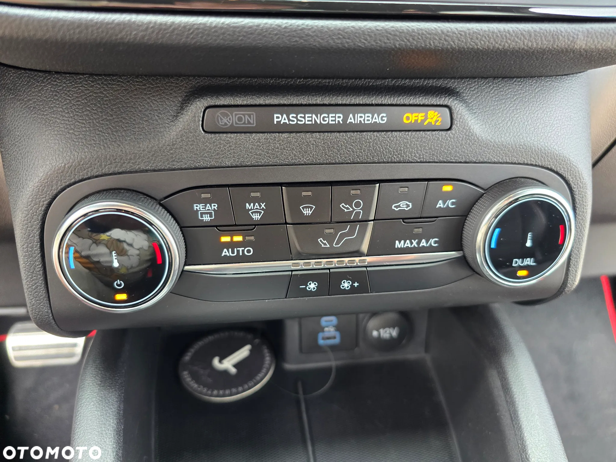 Ford Escape - 34