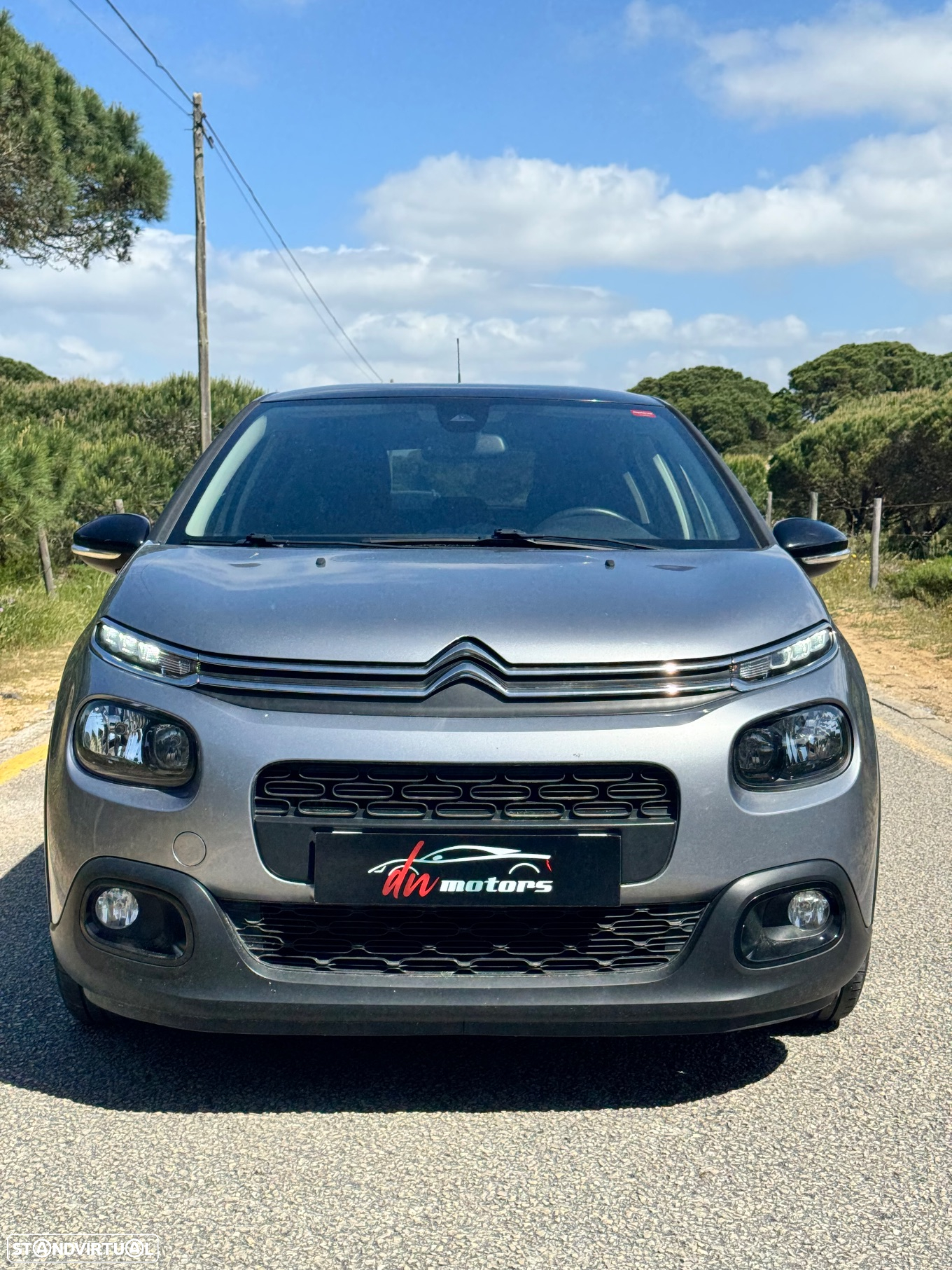 Citroën C3 1.2 PureTech Shine - 4
