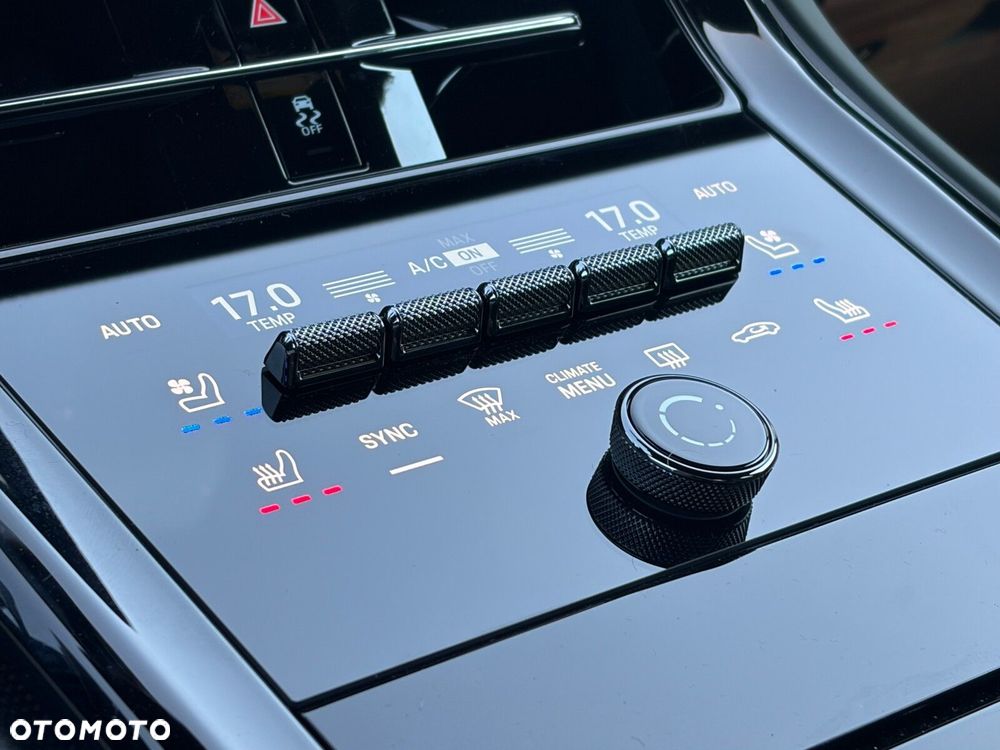 Porsche Panamera - 19