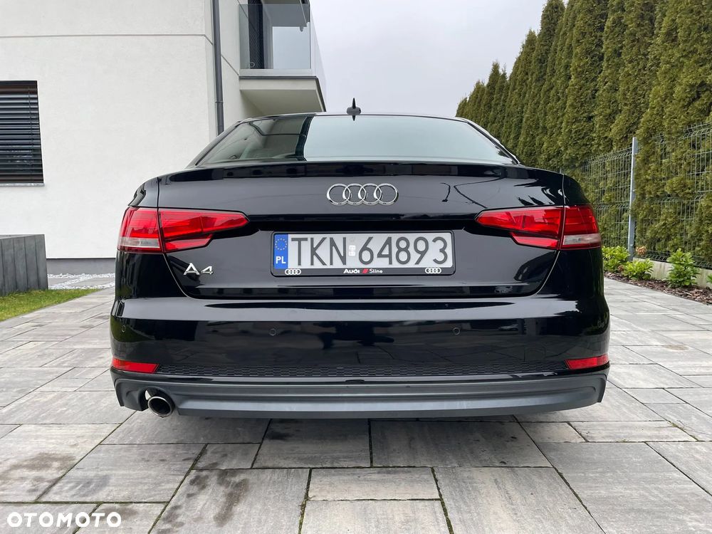 Audi A4 Limousine - 7