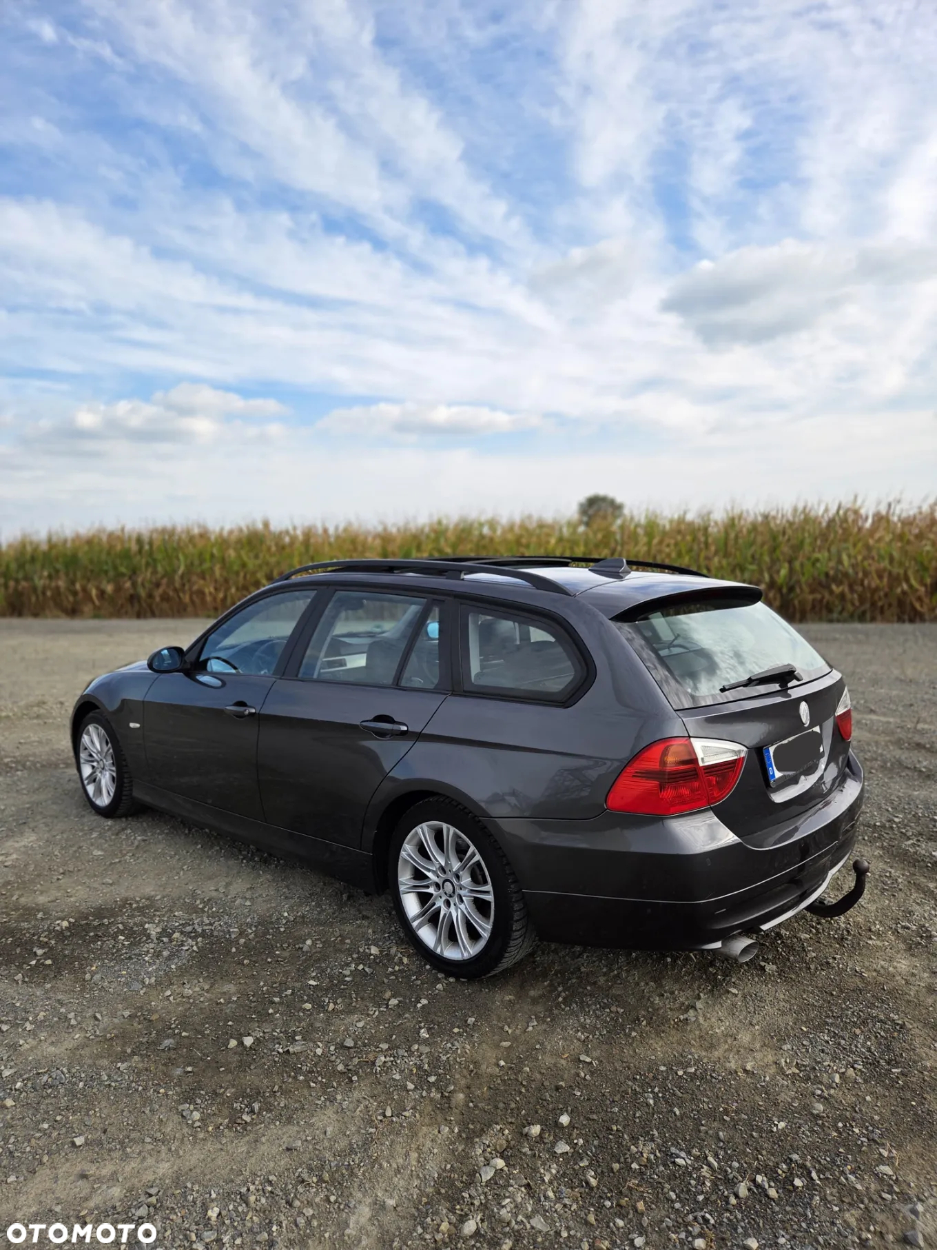 BMW Seria 3 318i Touring - 6