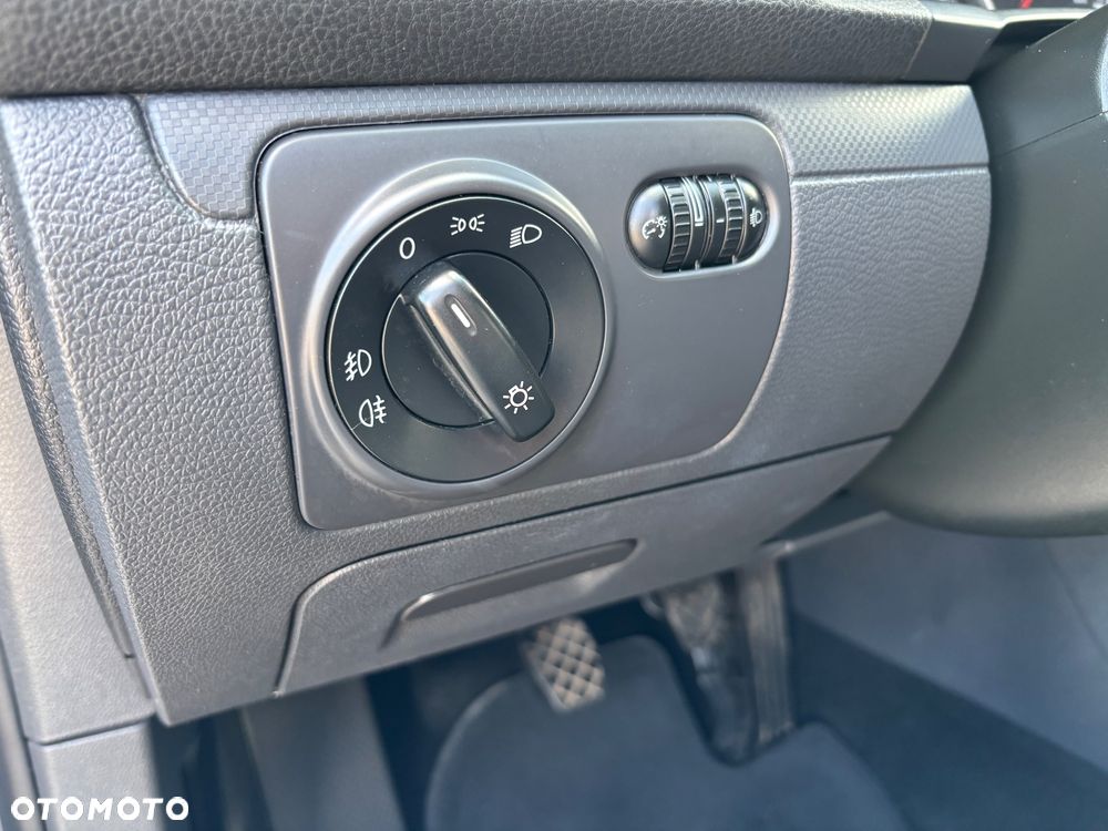 Volkswagen Golf 1.4 Edition - 19