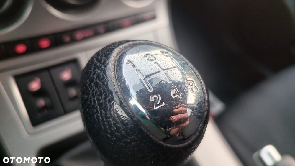 Mazda 3 1.6 CD Exclusive + - 22