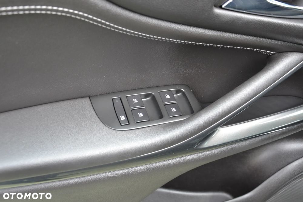 Opel Zafira Tourer 1.6 SIDI Turbo Innovation - 11