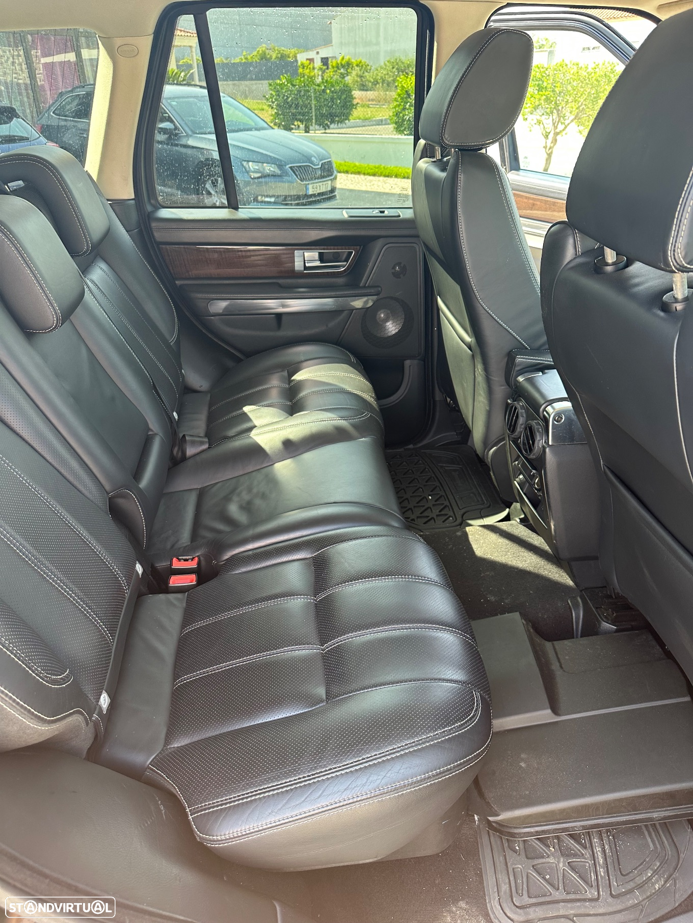 Land Rover Range Rover Sport 3.0 TDV6 HSE - 11