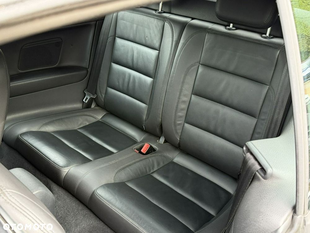 Volkswagen Golf - 17