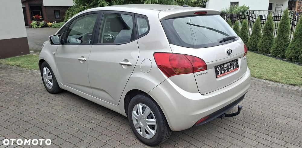 Kia Venga 1.4 CRDi 90 Attract - 23