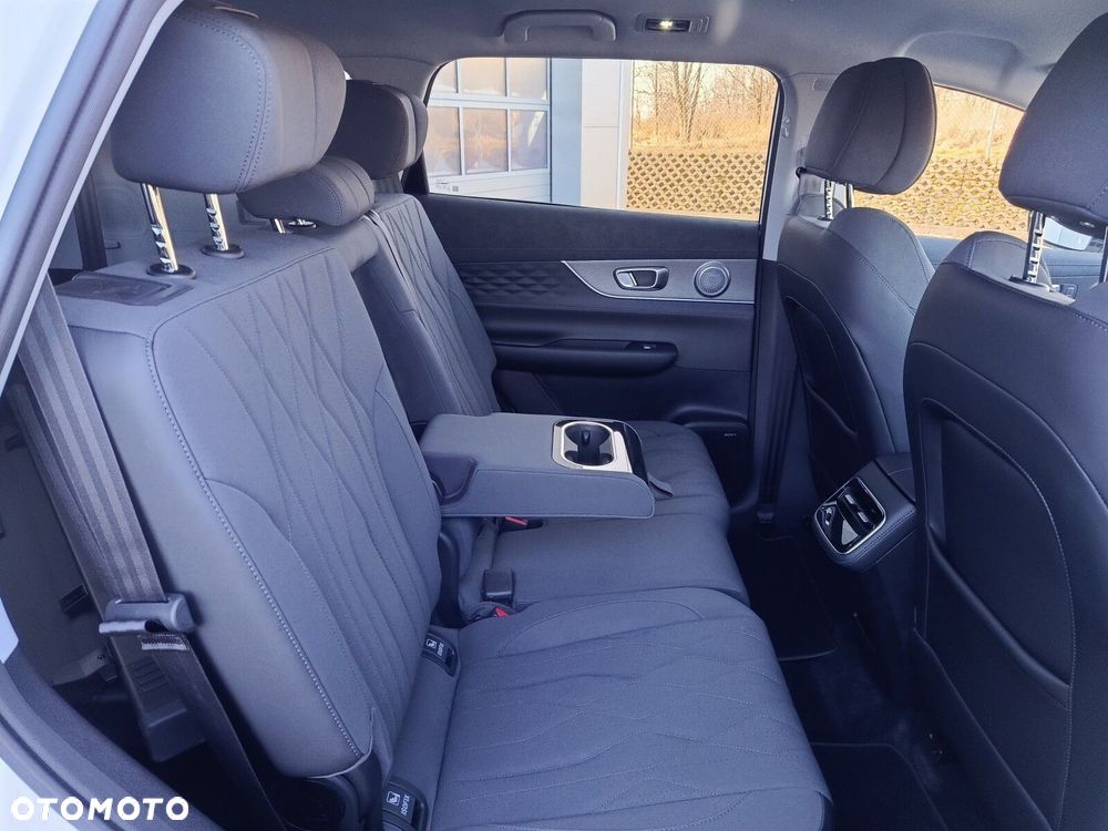 Chery Tiggo 8 - 4