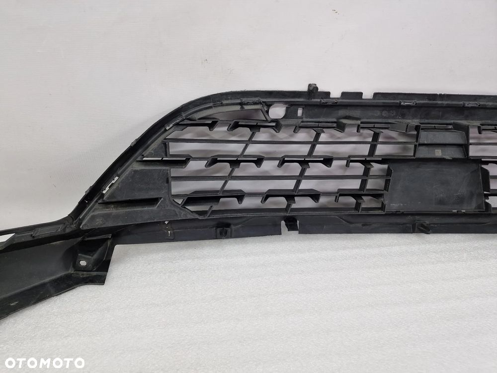 RENAULT CAPTUR II 19- KRATKA ŚRODKOWA ZDERZAKA PRZEDNIEGO PRZÓD / SPOJLER POD ZDERZAK PRZEDNI PRZÓD , NR 620260503R , NR AUKCJI KR405 - 15