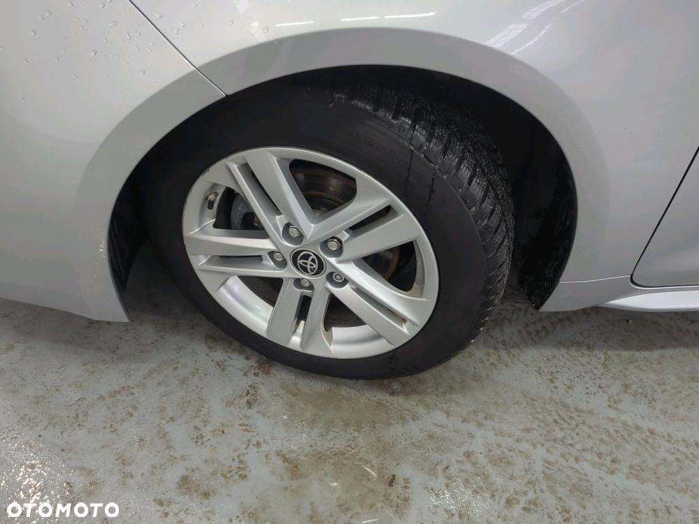 Toyota Corolla 1.8 Hybrid Comfort - 8