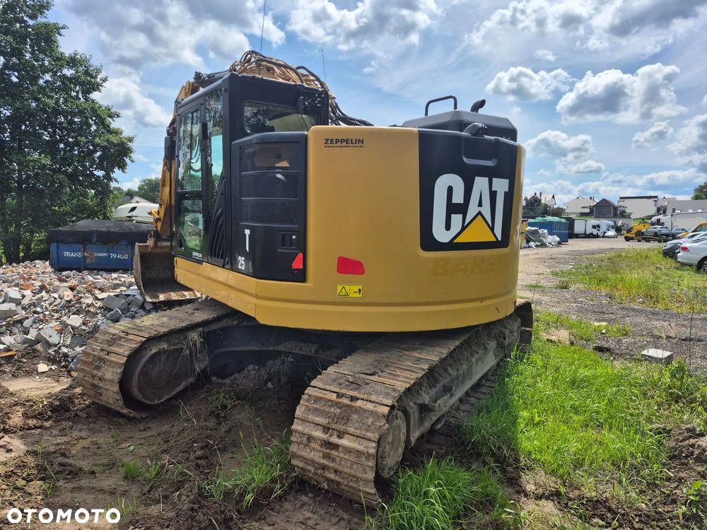 Caterpillar 325F - 6