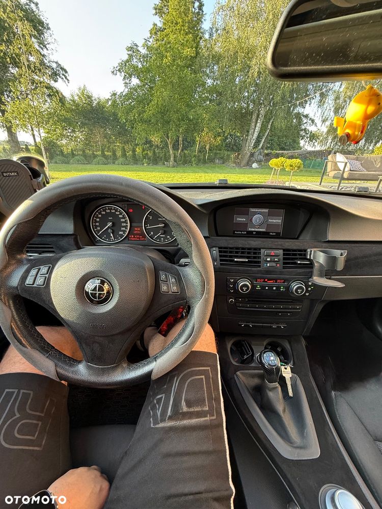 BMW Seria 3 318i - 7