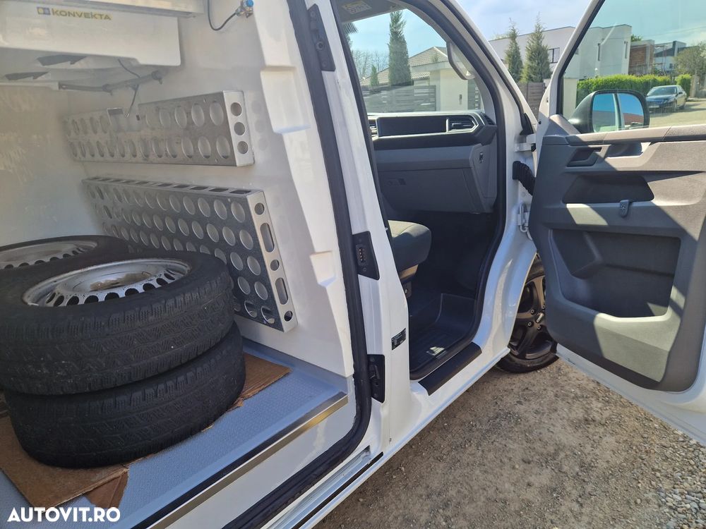 Volkswagen Transporter - 13