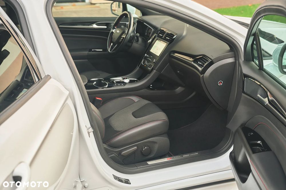 Ford Mondeo 2.0 EcoBlue ST-Line Plus - 21