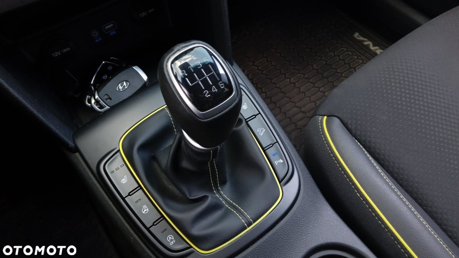 Hyundai Kona - 23