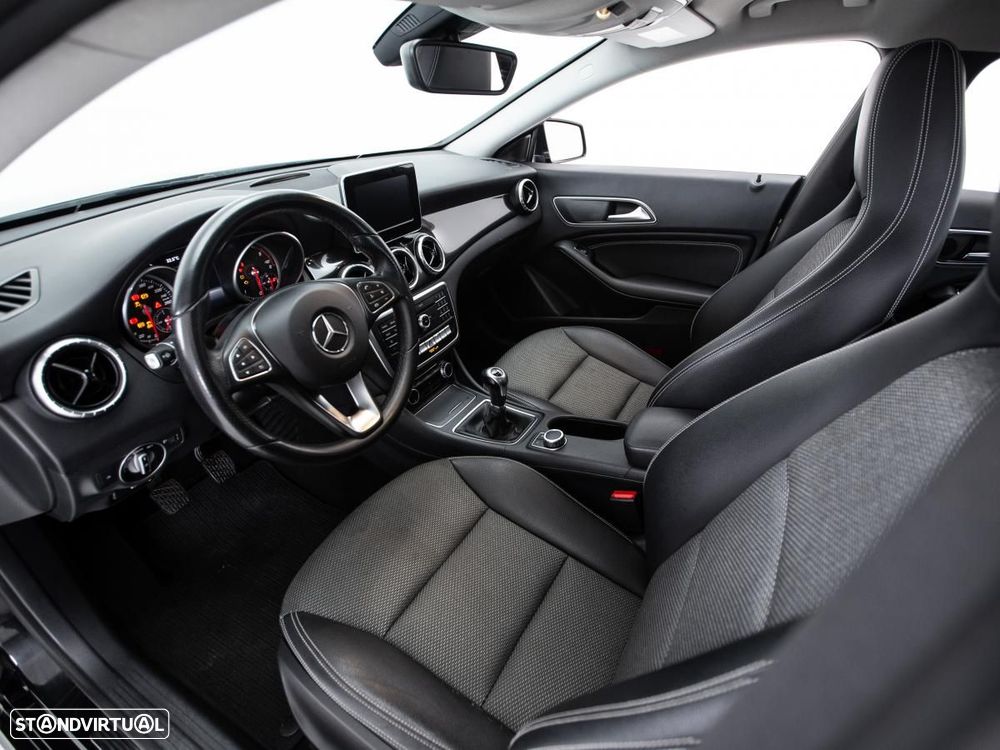 Mercedes-Benz CLA 180 - 8